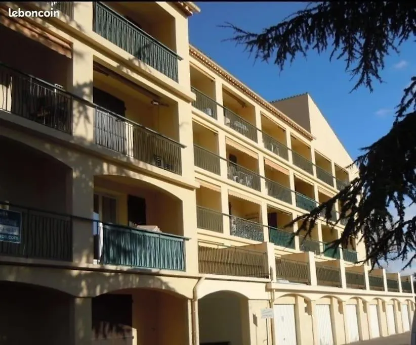 Studio A Greoux Les Bains - Les Fontaines 0*, Greoux-les-Bains