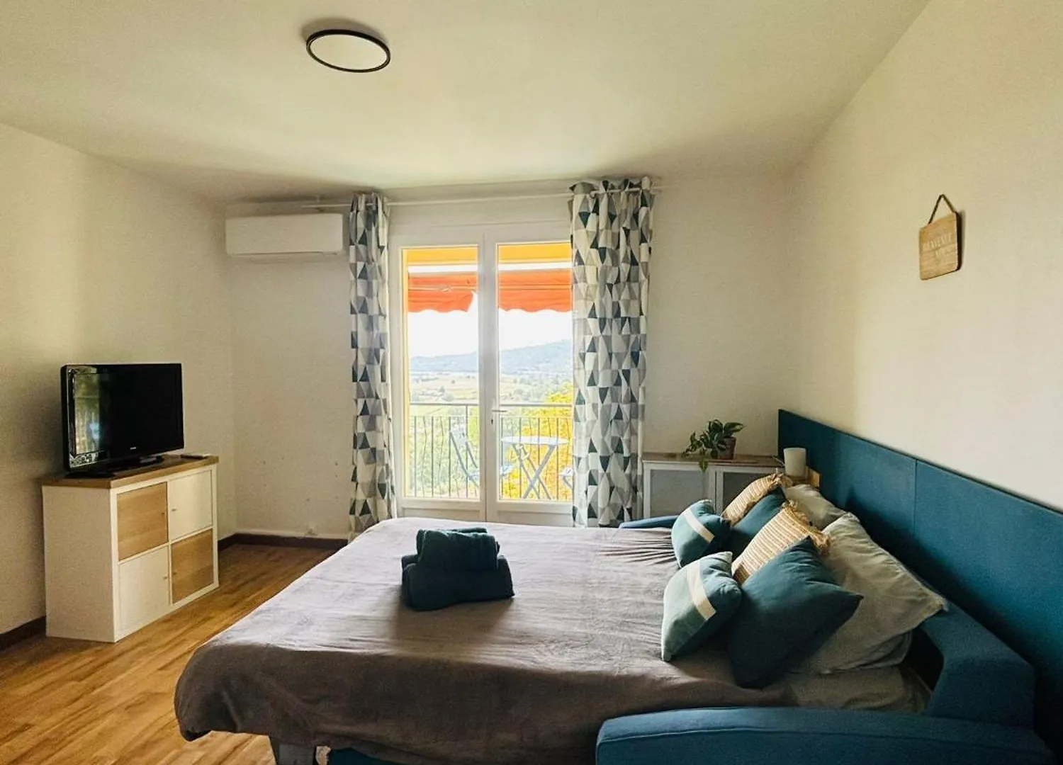 Studio A Greoux Les Bains - Les Fontaines 0*, Greoux-les-Bains France